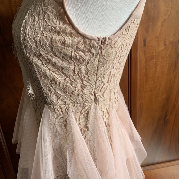 A’reve Beige/Pink Dress - Picture 4 of 7